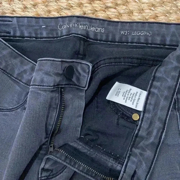 Calvin Klein grey denim leggings - Picture 3 of 7